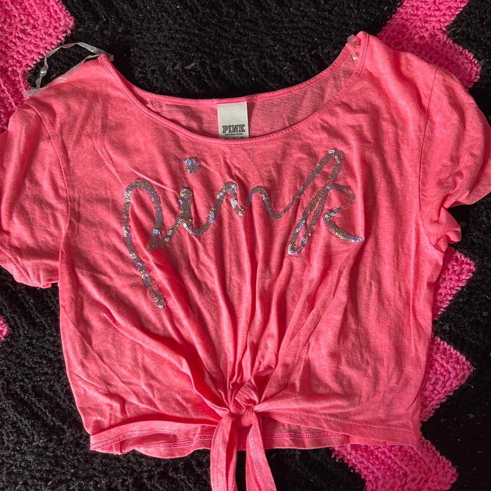 PINK tee